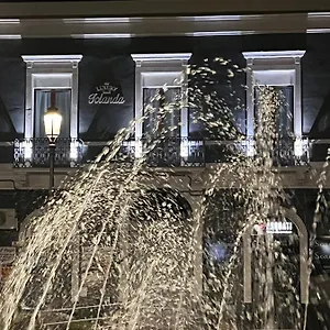 לינה וארוחת בוקר Luxury Iolanda, קטאניה